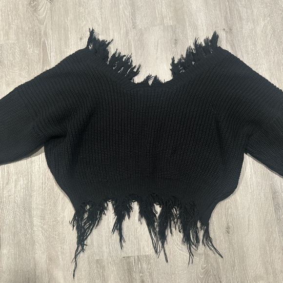 Off the shoulder black sweater - Picture 8 of 10